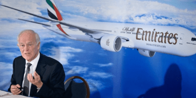 O Presidente da Emirates, Tim Clark, prevê que inteligência artificial poderia algum dia pilotar aviões de passageiros, tornando possível aeronaves totalmente automatizadas